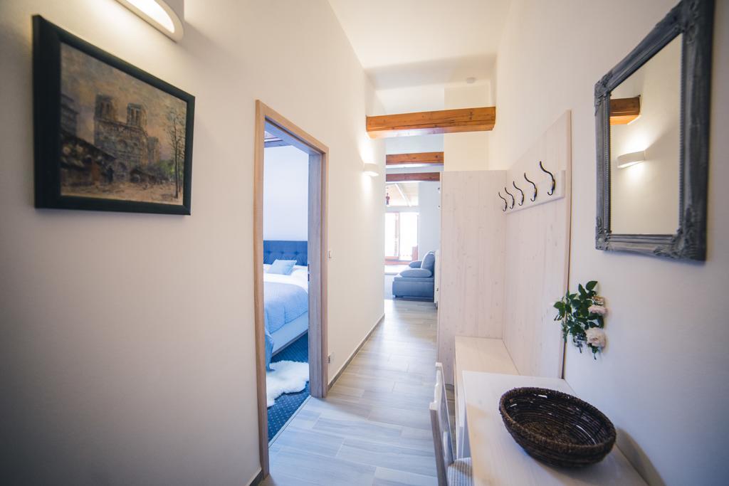 ז'ינדריצ'וב הרדק Apartmany U Papousku מראה חיצוני תמונה