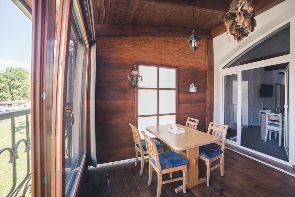 ז'ינדריצ'וב הרדק Apartmany U Papousku מראה חיצוני תמונה